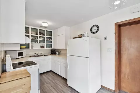 Kitchen - 1300 Francis St, Saint Augustine, FL 32084 photo 1 of 4