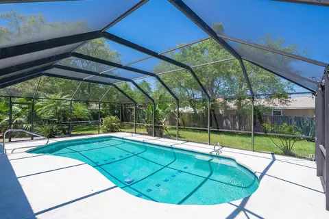 Exterior - 303 Sea Fox Rd, Saint Augustine, FL 32086 photo 11 of 35
