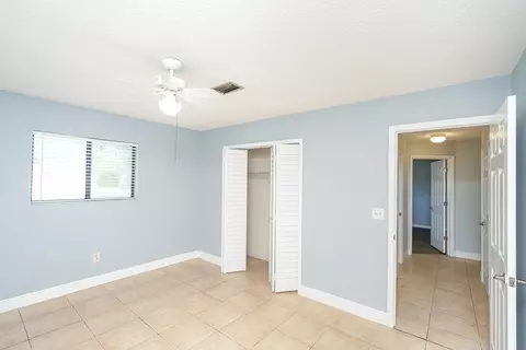 Bedroom - 303 Sea Fox Rd, Saint Augustine, FL 32086 photo 5 of 5
