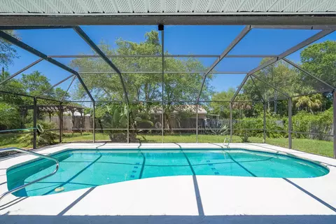 Exterior - 303 Sea Fox Rd, Saint Augustine, FL 32086 photo 7 of 35