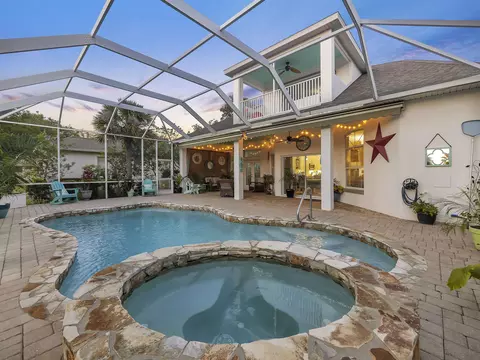Exterior - 245 Fiddlers Point Dr, Saint Augustine, FL 32080 photo 2 of 12