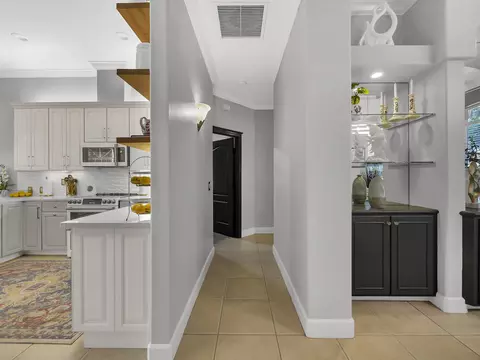 Entry Way - 245 Fiddlers Point Dr, Saint Augustine, FL 32080 photo 3 of 6