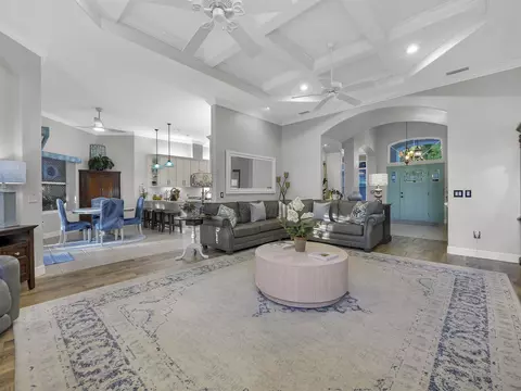Living - 245 Fiddlers Point Dr, Saint Augustine, FL 32080 photo 2 of 4