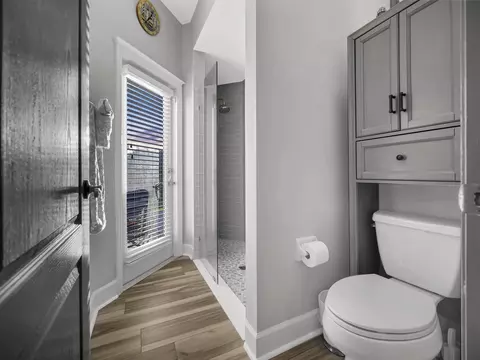 Bath - 245 Fiddlers Point Dr, Saint Augustine, FL 32080 photo 5 of 6