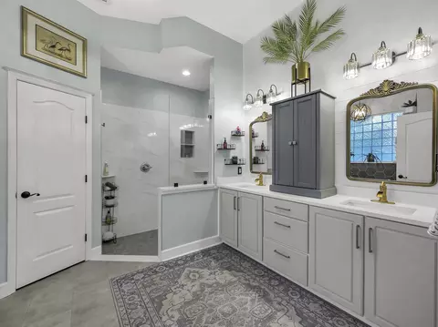 Bath - 245 Fiddlers Point Dr, Saint Augustine, FL 32080 photo 1 of 6