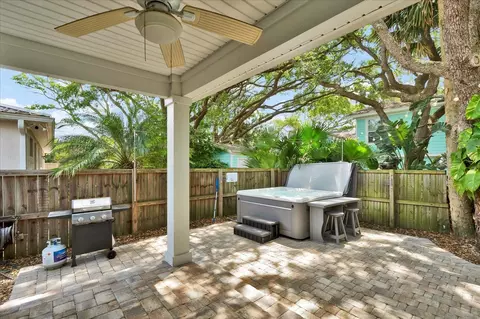 403 Second St, Saint Augustine, FL 32084 photo 27