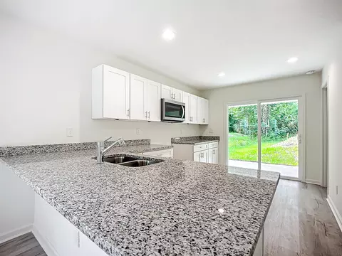 921 Helen St, Saint Augustine, FL 32084 photo 6