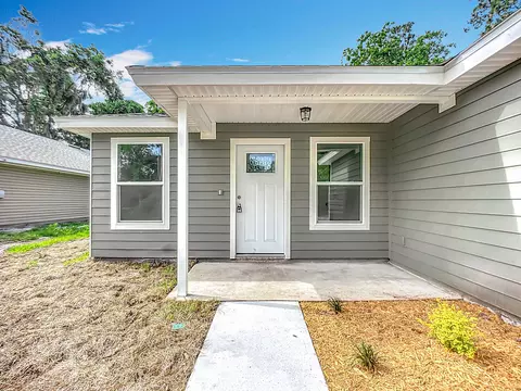 921 Helen St, Saint Augustine, FL 32084 photo 2