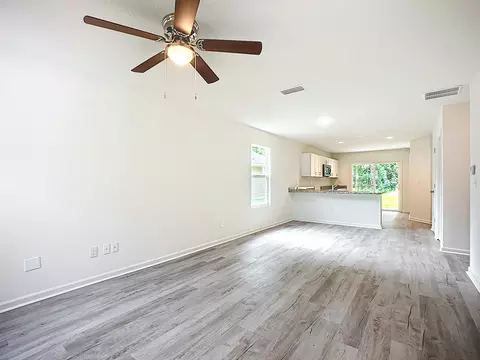 921 Helen St, Saint Augustine, FL 32084 photo 3