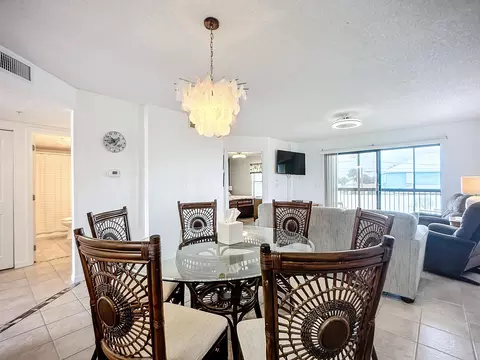 Dining - 4250 A1a S UNIT L-26, Saint Augustine, FL 32080 photo 3 of 4