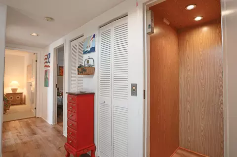 Entry Way - 120 Seychelles Ct, Saint Augustine, FL 32080 photo 5 of 7