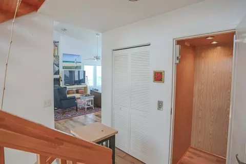 Entry Way - 120 Seychelles Ct, Saint Augustine, FL 32080 photo 7 of 7