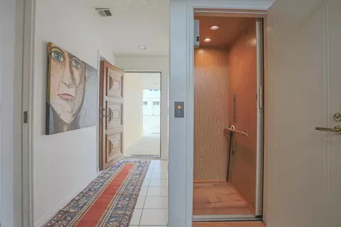 Entry Way - 120 Seychelles Ct, Saint Augustine, FL 32080 photo 2 of 7