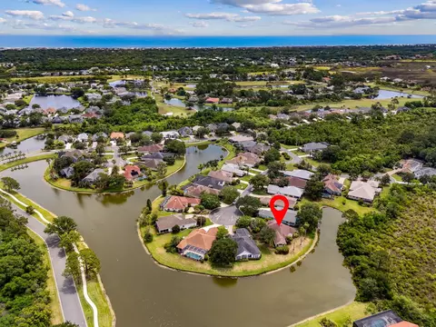 613 Wild Bird Ln, Saint Augustine, FL 32080 photo 2