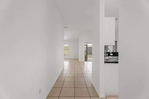 Entry Way - 980 Windward Way, Saint Augustine, FL 32080 photo 1 of 2