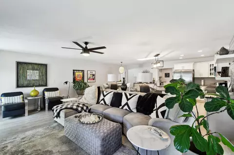 Living - 509 Arricola Ave, Saint Augustine, FL 32080 photo 3 of 6