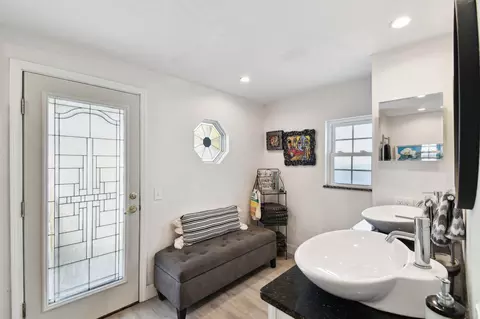 Bath - 509 Arricola Ave, Saint Augustine, FL 32080 photo 1 of 4