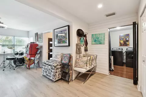 Entry Way - 509 Arricola Ave, Saint Augustine, FL 32080 photo 4 of 5