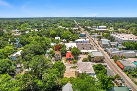 8 Davis St, Saint Augustine, FL 32084 photo 3
