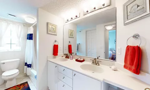 Bath - 12 Flagler Blvd UNIT B201, Saint Augustine, FL 32080 photo 1 of 5
