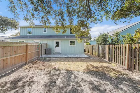 Exterior - 112 2nd St, Saint Augustine, FL 32080 photo 8 of 17