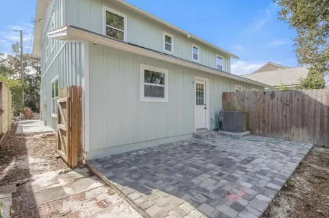 Exterior - 112 2nd St, Saint Augustine, FL 32080 photo 7 of 17