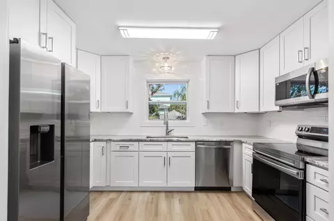 Kitchen - 112 2nd St, Saint Augustine, FL 32080 photo 1 of 3