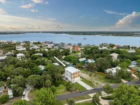 View/Area - 137 Ferrol Rd, Saint Augustine, FL 32084 photo 2 of 9