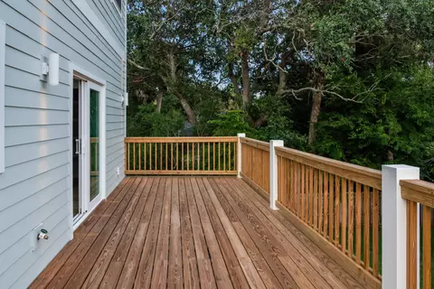 Exterior - 137 Ferrol Rd, Saint Augustine, FL 32084 photo 7 of 18