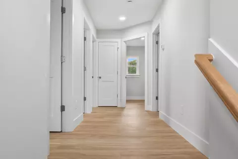 Entry Way - 137 Ferrol Rd, Saint Augustine, FL 32084 photo 3 of 3