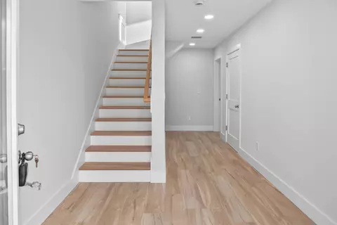 Entry Way - 137 Ferrol Rd, Saint Augustine, FL 32084 photo 1 of 3