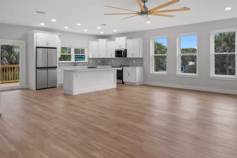 Living - 137 Ferrol Rd, Saint Augustine, FL 32084 photo 6 of 10