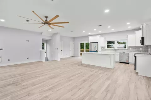 Living - 137 Ferrol Rd, Saint Augustine, FL 32084 photo 1 of 10