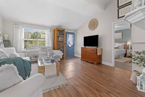 Living - 6600 Nassau St, Saint Augustine, FL 32080 photo 1 of 2