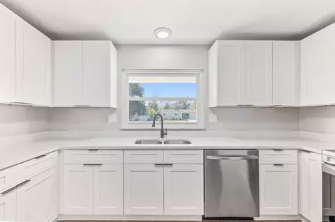 258 Deltona Blvd, Saint Augustine, FL 32086 photo 10