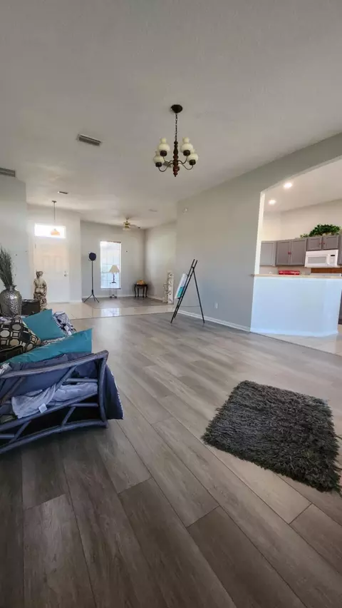 Living - 708 Blackmoor Gate Ln, Saint Augustine, FL 32084 photo 1 of 2