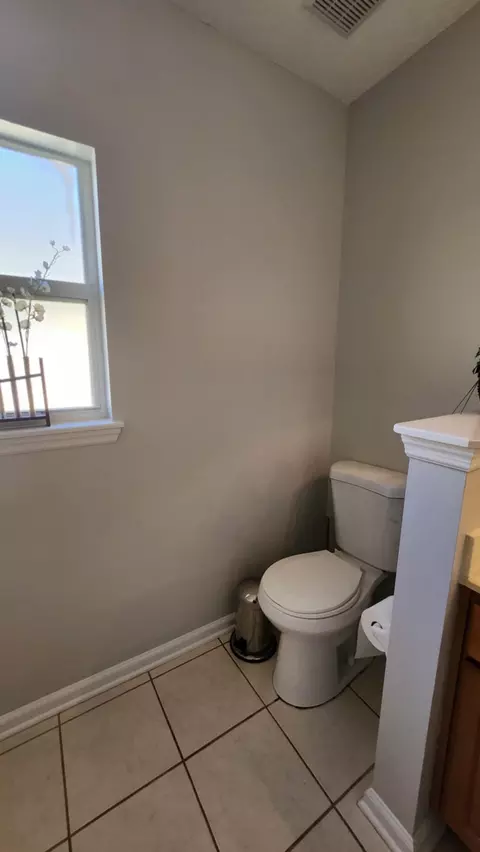 Bath - 708 Blackmoor Gate Ln, Saint Augustine, FL 32084 photo 3 of 9