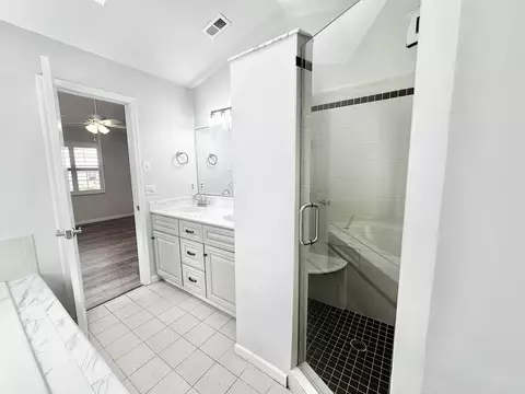 Bath - 104 Falcon Rd, Saint Augustine, FL 32086 photo 2 of 10