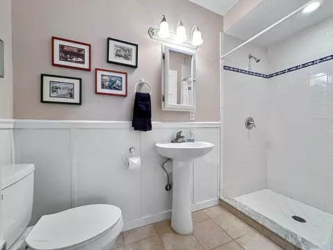 Bath - 5485 4th St, Saint Augustine, FL 32080 photo 1 of 6