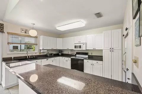 Kitchen - 5485 4th St, Saint Augustine, FL 32080 photo 1 of 4