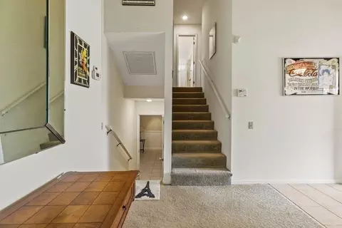 Entry Way - 5485 4th St, Saint Augustine, FL 32080 photo 3 of 7