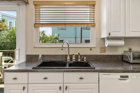 Kitchen - 5485 4th St, Saint Augustine, FL 32080 photo 4 of 4
