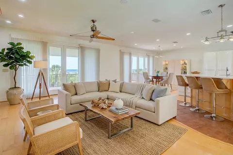 Living - 4 Oceanside Dr, Saint Augustine Beach, FL 32080 photo 2 of 7