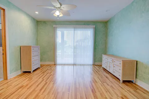 Bedroom - 4 Oceanside Dr, Saint Augustine Beach, FL 32080 photo 6 of 9