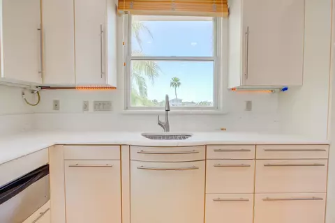 Kitchen - 4 Oceanside Dr, Saint Augustine Beach, FL 32080 photo 3 of 7