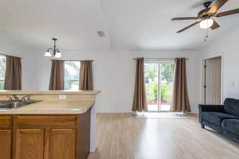 517 Bethany Pl, Saint Augustine, FL 32084 photo 3