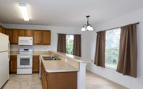 517 Bethany Pl, Saint Augustine, FL 32084 photo 4