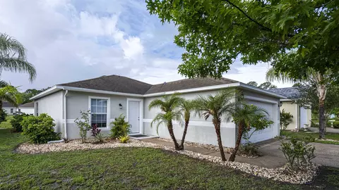517 Bethany Pl, Saint Augustine, FL 32084 photo 1