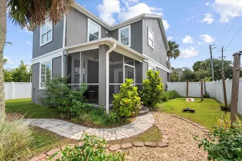 28 S Comares Ave, Saint Augustine, FL 32080 photo 2