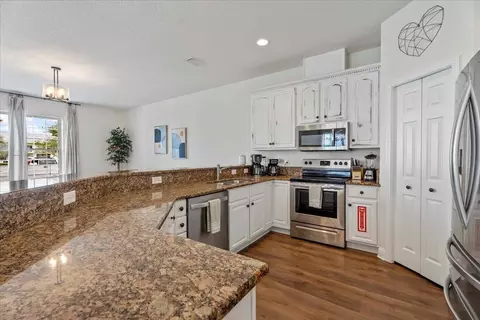 28 S Comares Ave, Saint Augustine, FL 32080 photo 36